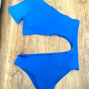 Edikted bodysuit